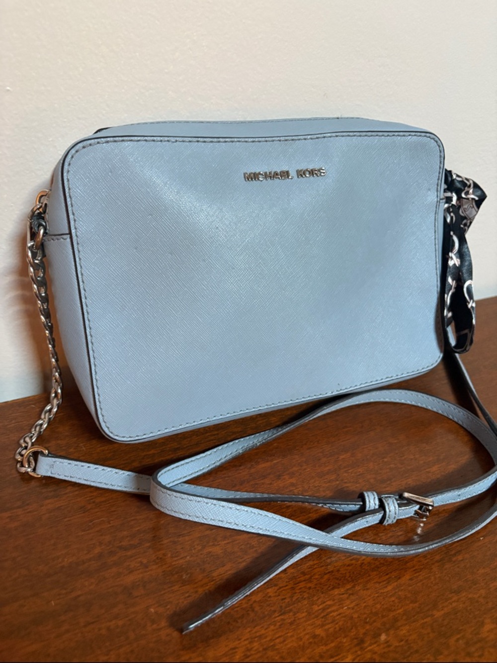 Michael Kors Powder Blue Crossbody Bag - Picture 2 of 8